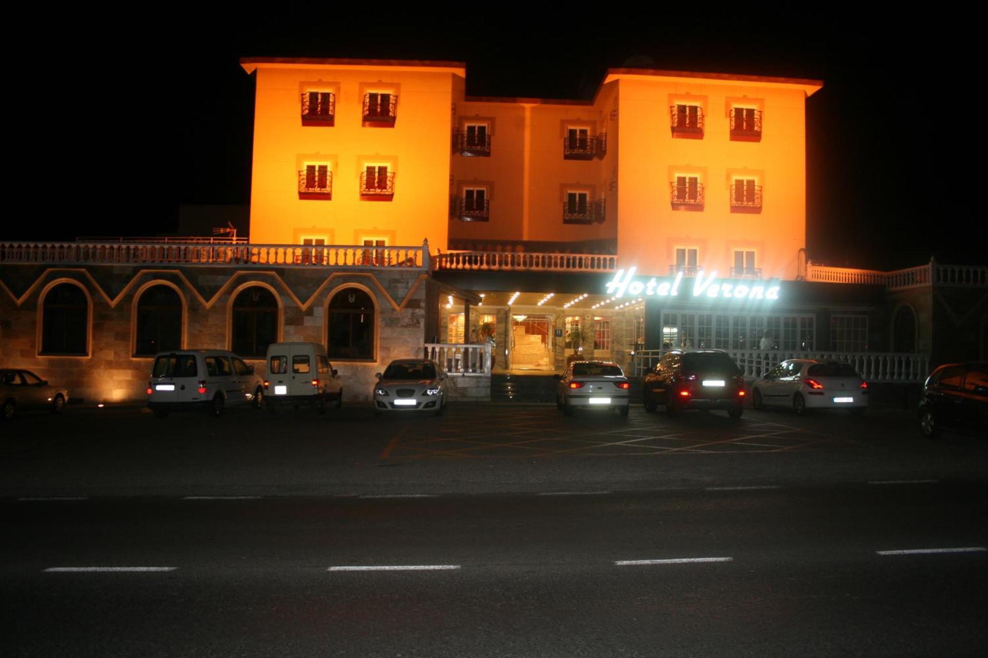 Hotel Verona Puertollano Buitenkant foto
